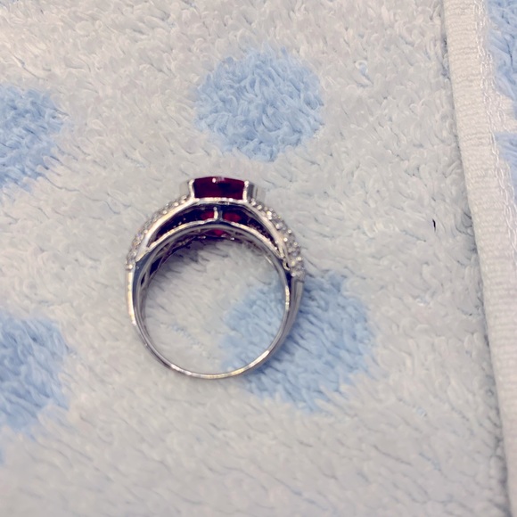 925 silver and simulated ruby cubic zirconia ring - Picture 3 of 6